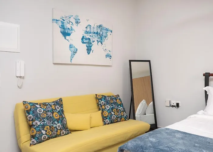 Cozy Spot Near The Beach